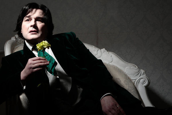 rsz_wilde-without-the-boy-publicity-shot