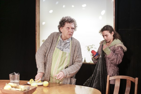 Russian Dolls at King's Head Theatre, Stephanie Fayerman and Mollie Lambert_1 © Andreas Grieger