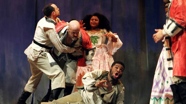 DD360B99-902B-40D6-BB9E-D036136DBB1D