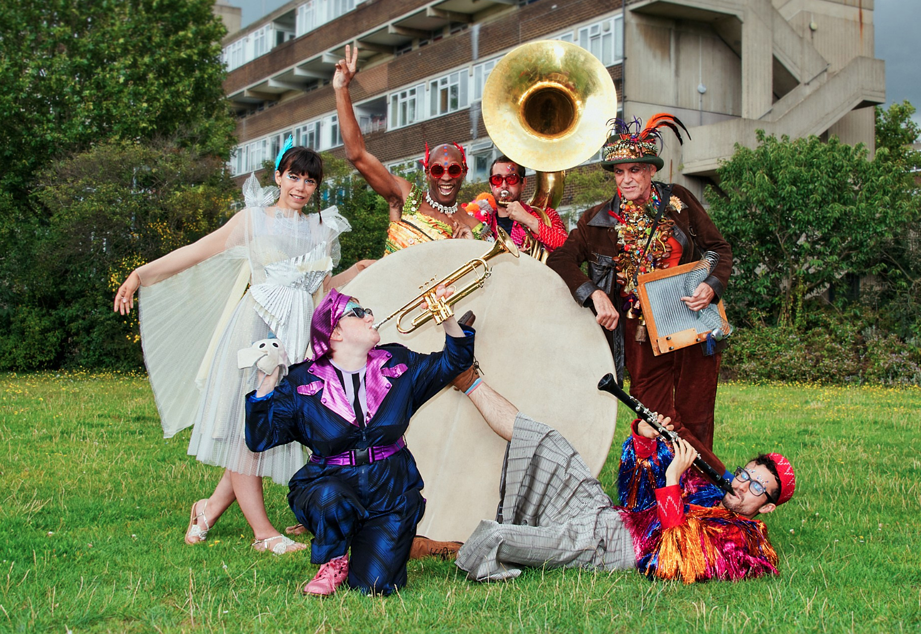 Jovana Backovic, Robyn Steward, Mark Foster, Aaron Diaz, Griff Fender, Daniel Gouly in JAMBOREE. Design by Flavio Graff Photo credit Suzi Corker